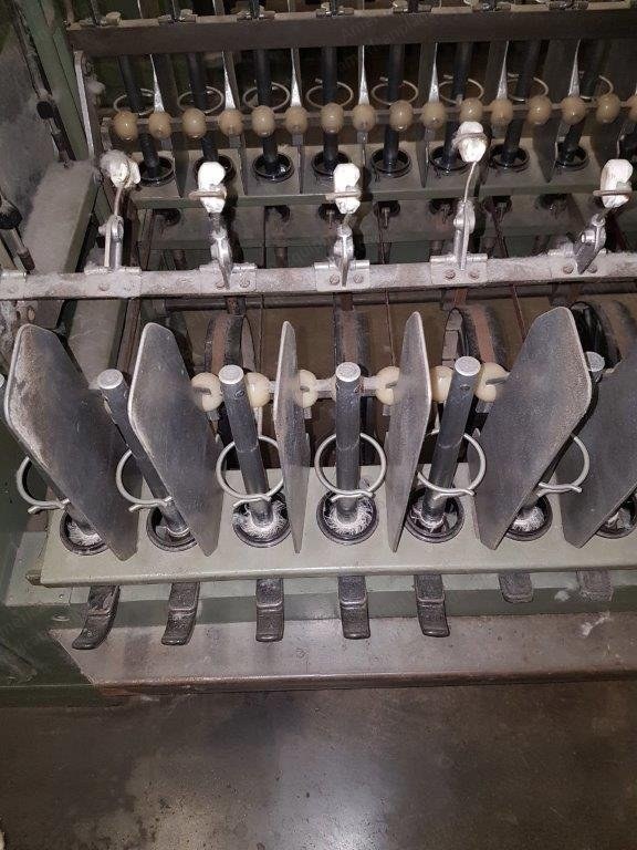 Allma Saurer, Ring Twisting Machine, 1974, 420 Spindles, 50mm Ring Diameter, 11000 RPM