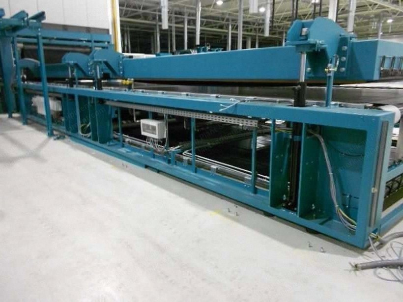Vacuum Laminator, 2400x4200x40mm Chamber, 262 kW