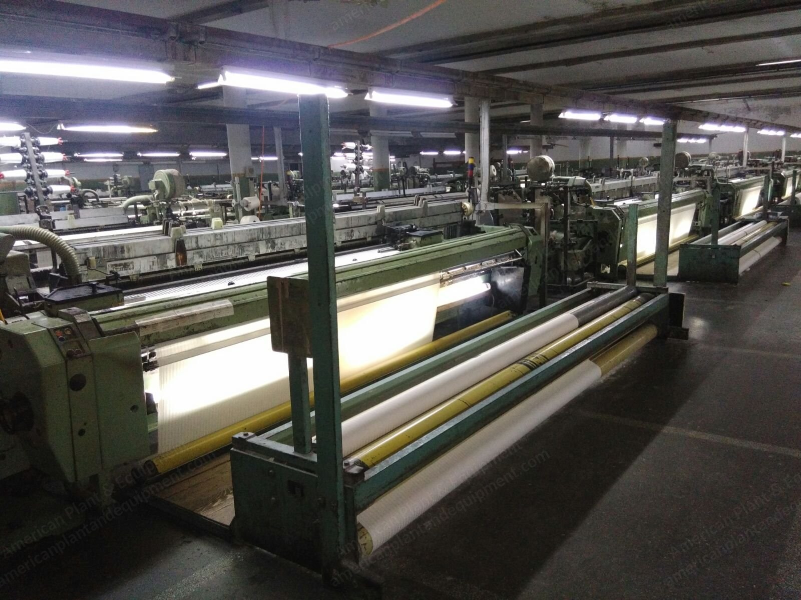 Sulzer, P7100, 1990, 153" Width, Mechanical and Electronic Dobby, Projectile Looms