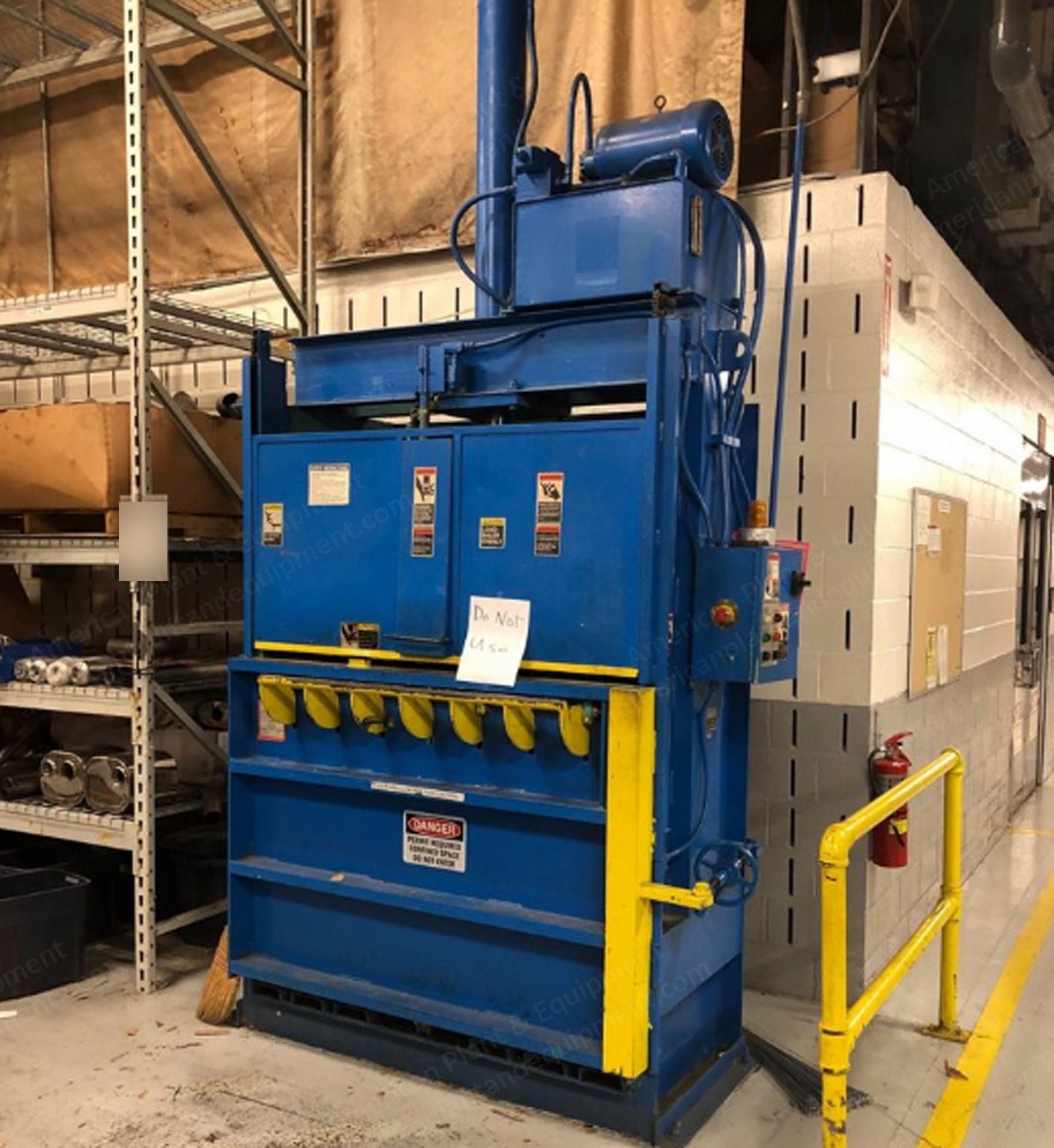 IPS, IVB606HD, 1997, Vertical Baler, 60x30 inch Opening