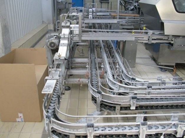 Tetra Pak, TBA 8 1000 Base Line, Filling Machine, Capacity 6000 packs/h, with PT 10 Pull Tab Applicator, TCAP ReCap 2 Cap Applicator, TCBP 62 Packer