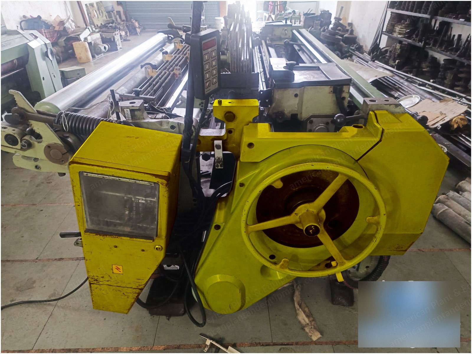 Sulzer, P7100, 1900mm Working Width, 4 Colors, Dobby, Projectile Loom