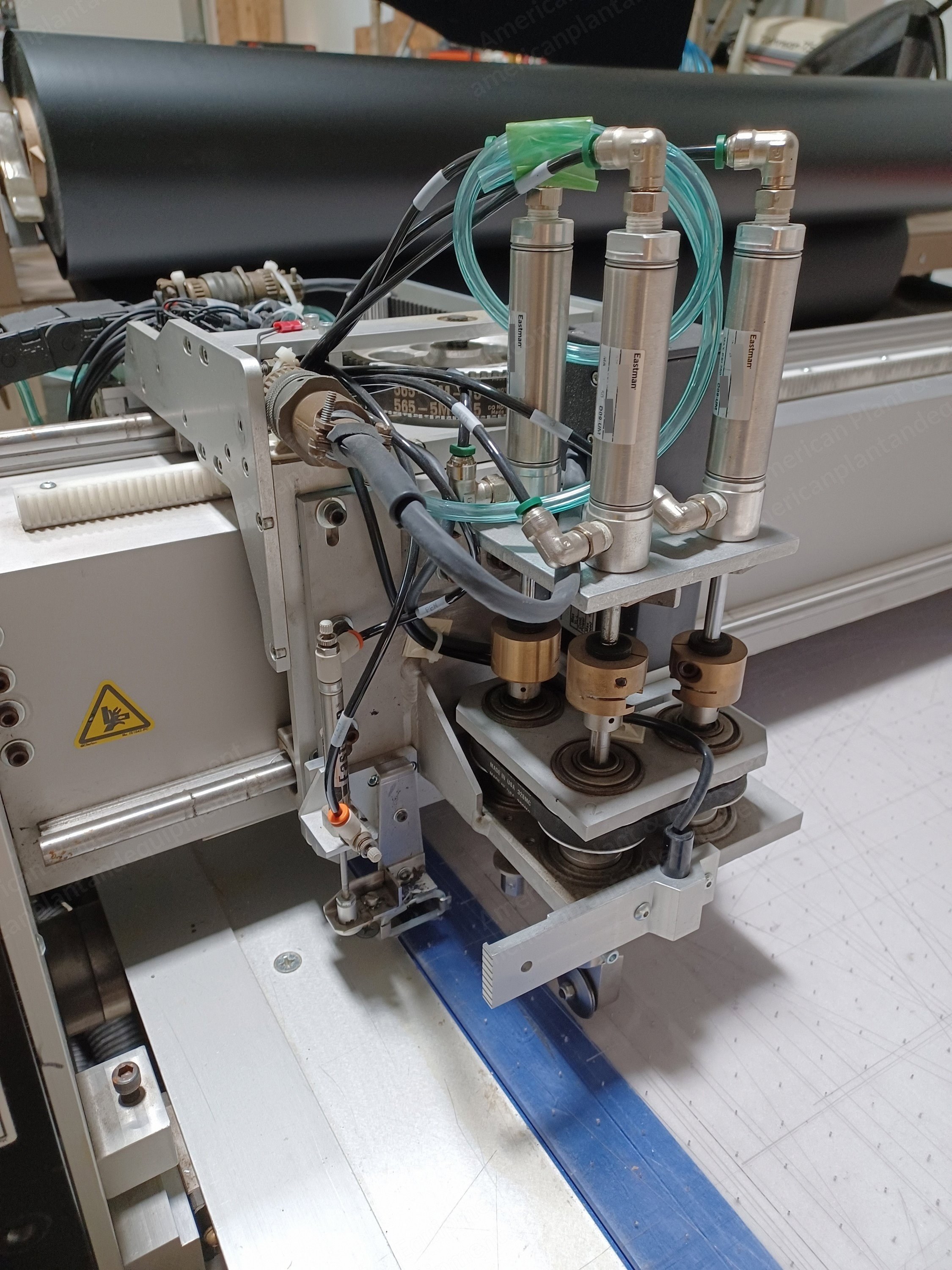 Eastman, M9000, 2010, 96 inch Width x 24 feet Length, Single Ply Cutting Machine