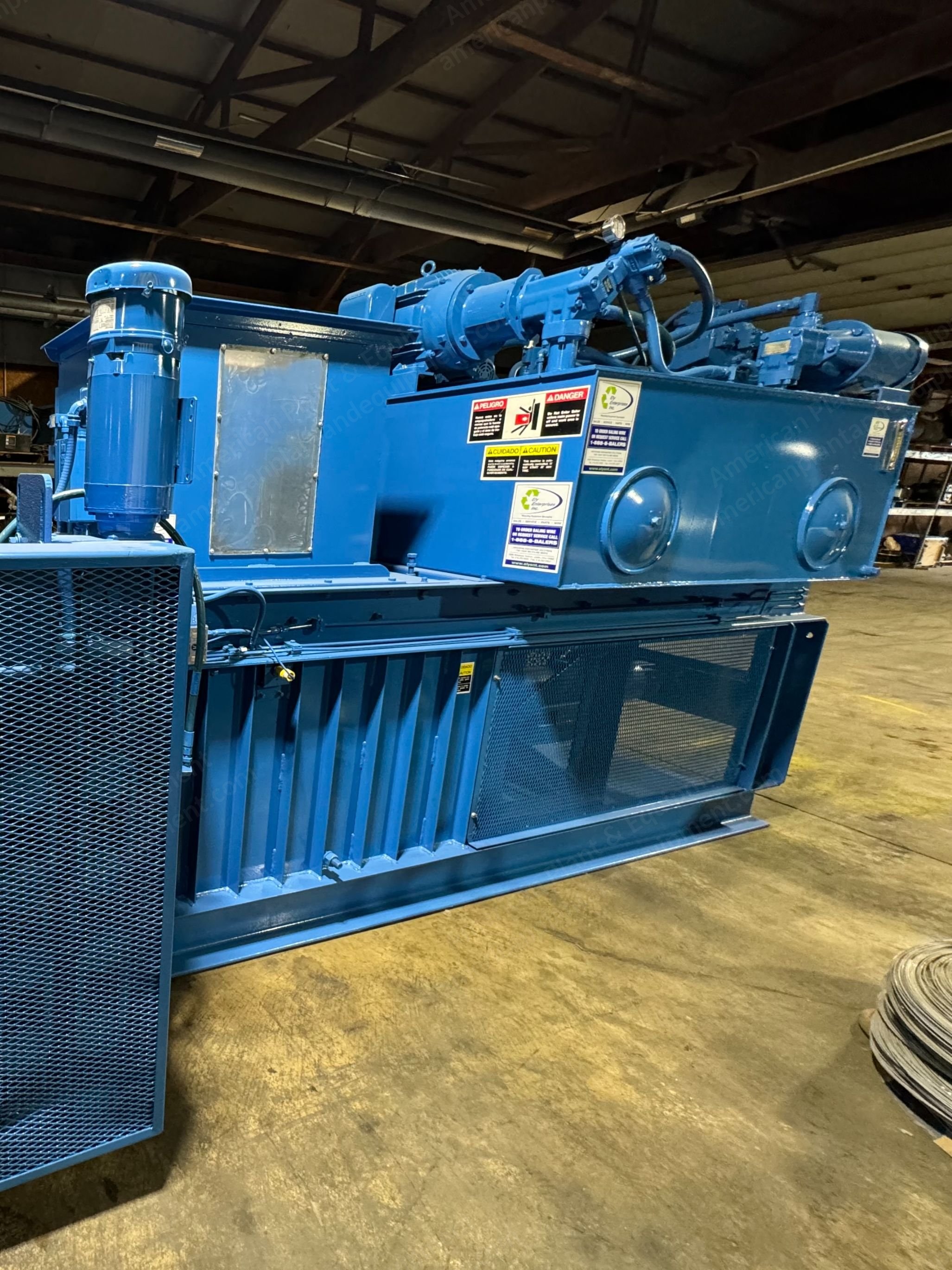 Selco, HSO-107AR30, Auto-Tie Baler, 30HP Motor, 7" Cylinder, 30" x 36" Bale Size