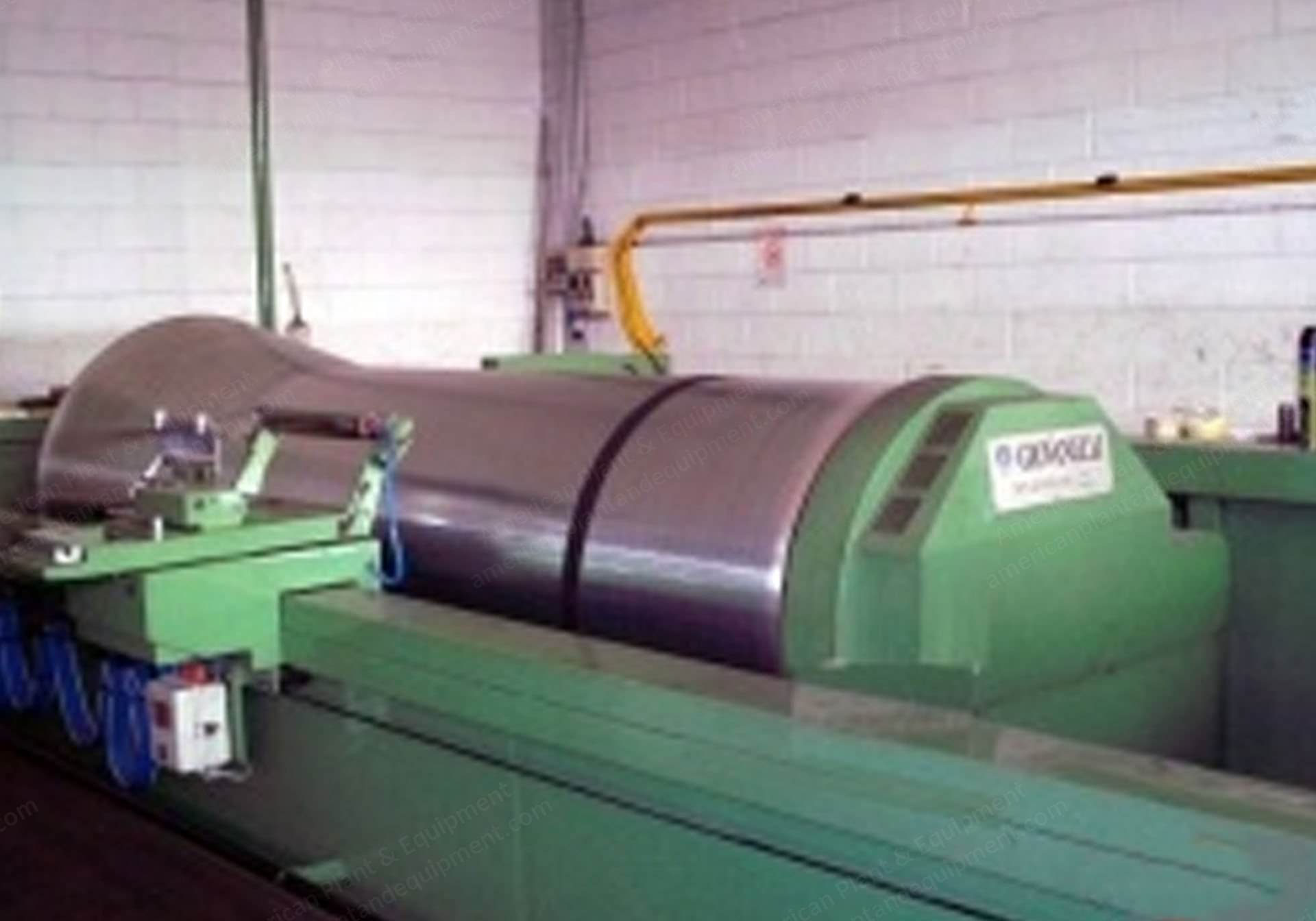 Giovanelli Warping Machine, 1998, 2400mm, 800 m/min, 550+550 Positions Creel