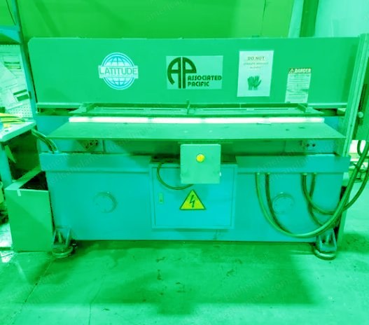 APMC, MPE-70, 1999, 70 Ton, 63x30 inch Cutting Area, Sliding Shuttle Table