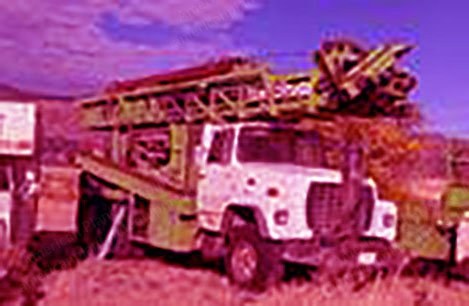 Chicago Pneumatic, 650WS, 1981, 825/300 GHH Compressor, Caterpillar 3406B Deck Engine, Ford L8000 Truck Mounted