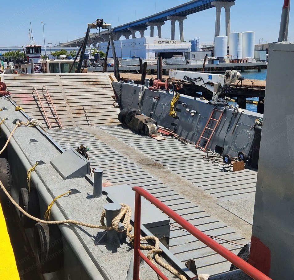 Landing Craft Mechanized, LCM-8, Twin Detroit Diesel 12V71, 2x 100kW Generators