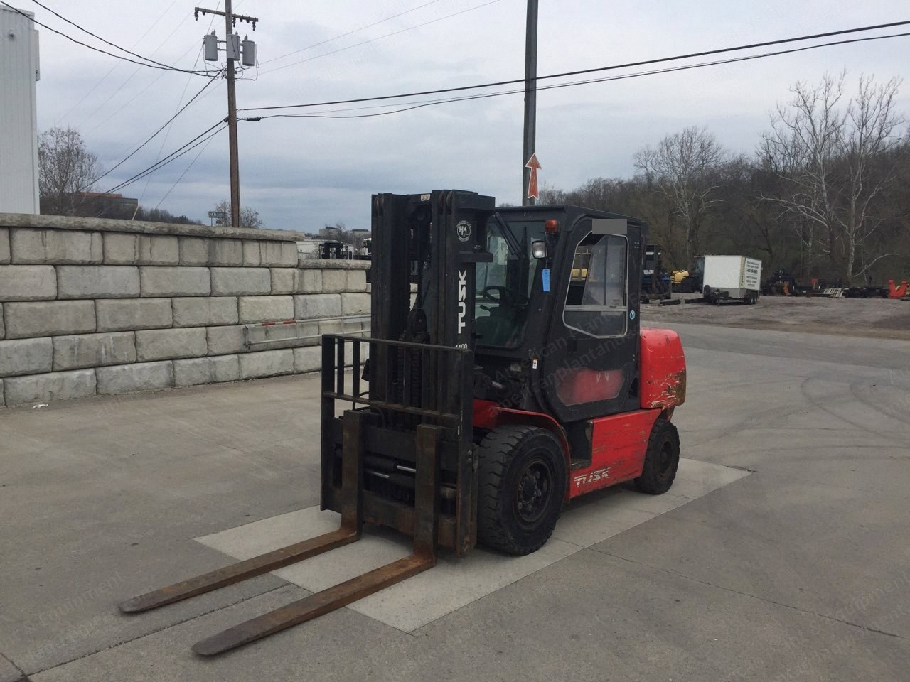 Tusk, 1100PDS-8, 2006, 11000 lb Capacity, 60 inch Forks, 6880 Hours