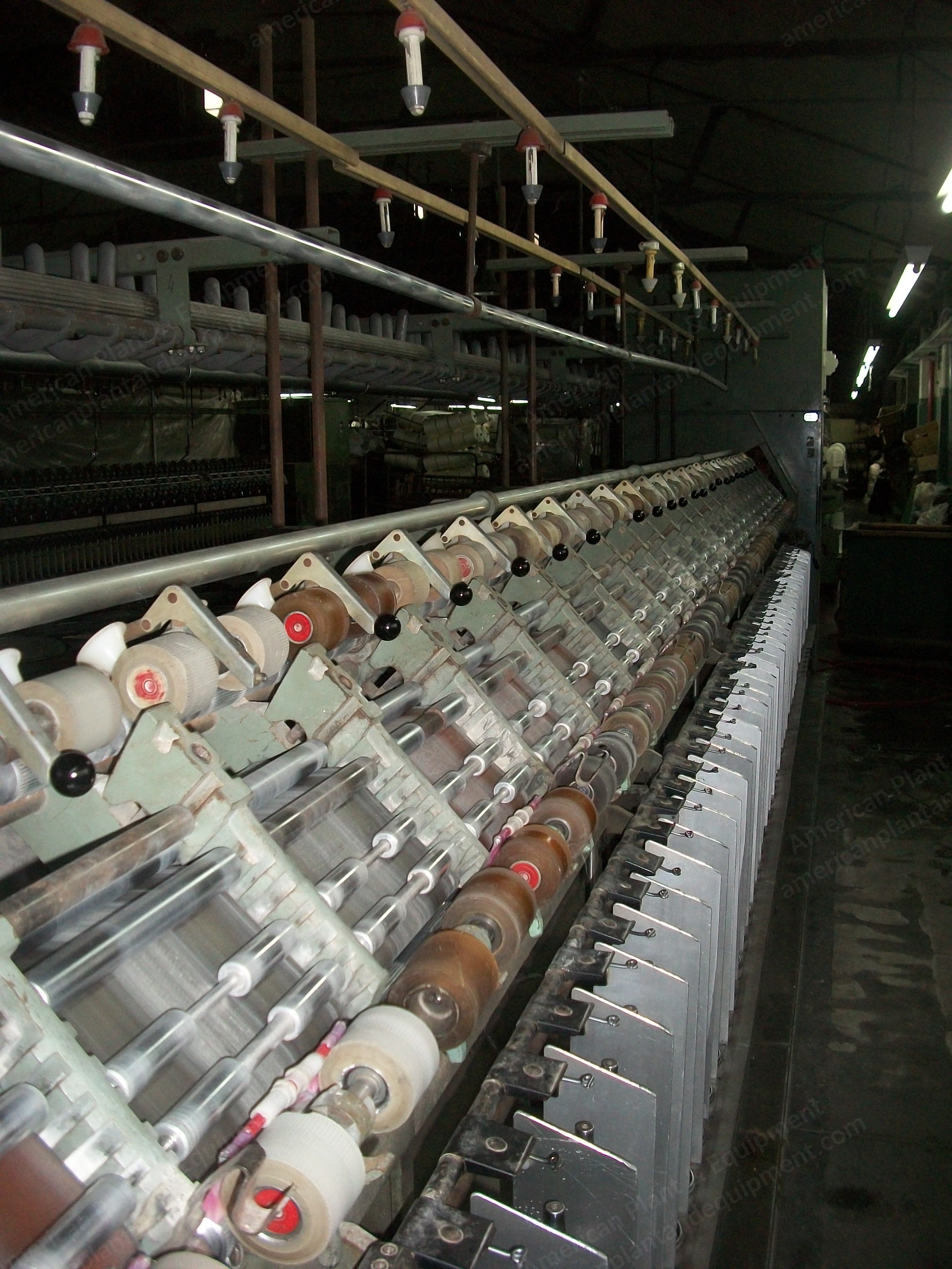 Schlumberger, CF 33, 1977, Spinning Frame, Single Draft, 162 Spindles, 90mm Diameter