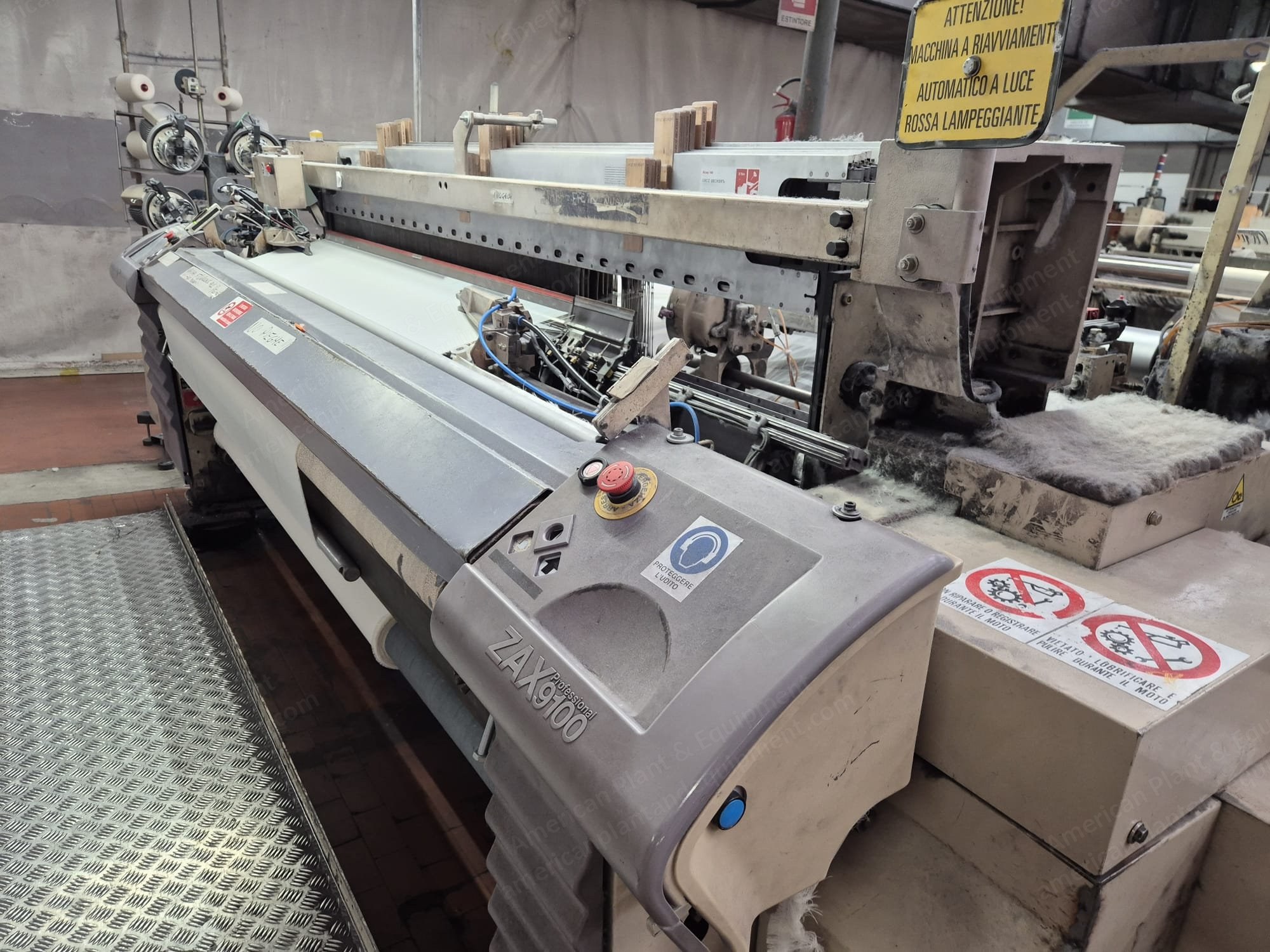 Tsudakoma, Zax 9100, 2006, 2300mm Working Width, Staubli Dobby, 6 Colors