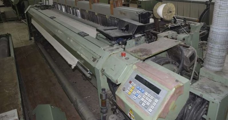 Sulzer, P-7200 B330 N4 SP K, 1995, 130" Working Width, Staubli Electronic Dobby, 4 Colors