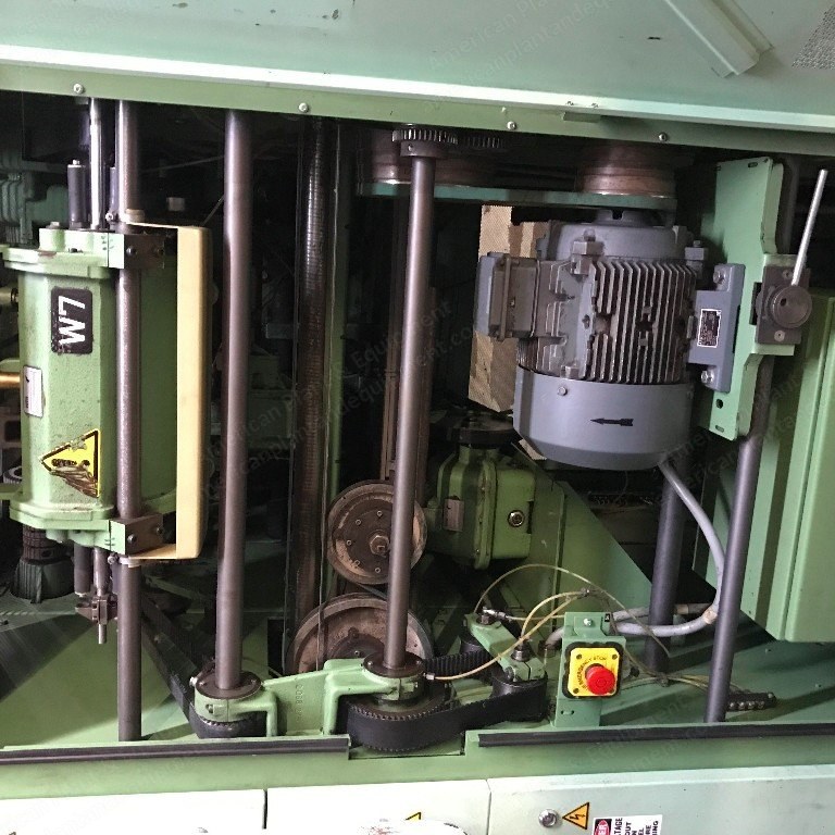 Rieter, R20, 1998, 220 Rotors, 32/35mm Rotors, Corolab Yarn Clearers, 2 Piecer Robots