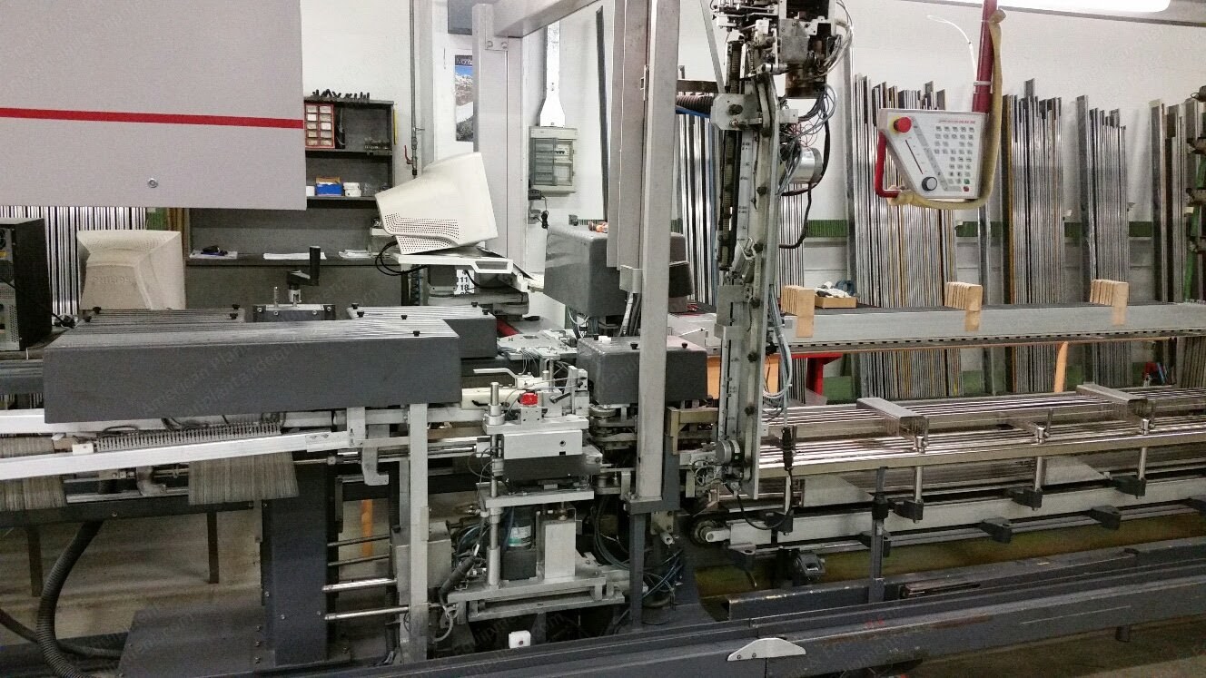 Staubli, Delta 200, 1995, Automatic Drawing In Machine, Width 2200mm, 20 Heald Frames