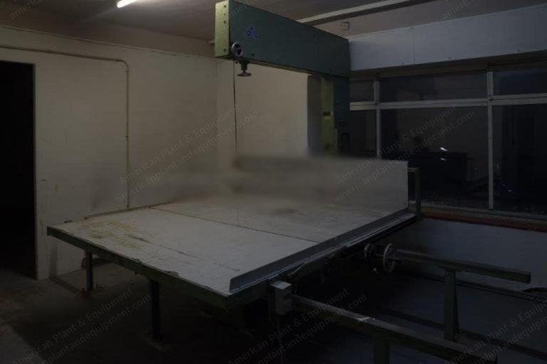 Baumer Cutting Machine, 1975, 1020mm Inside Knife Table, 1280mm Outside Knife Table, 1200mm Max Block Height