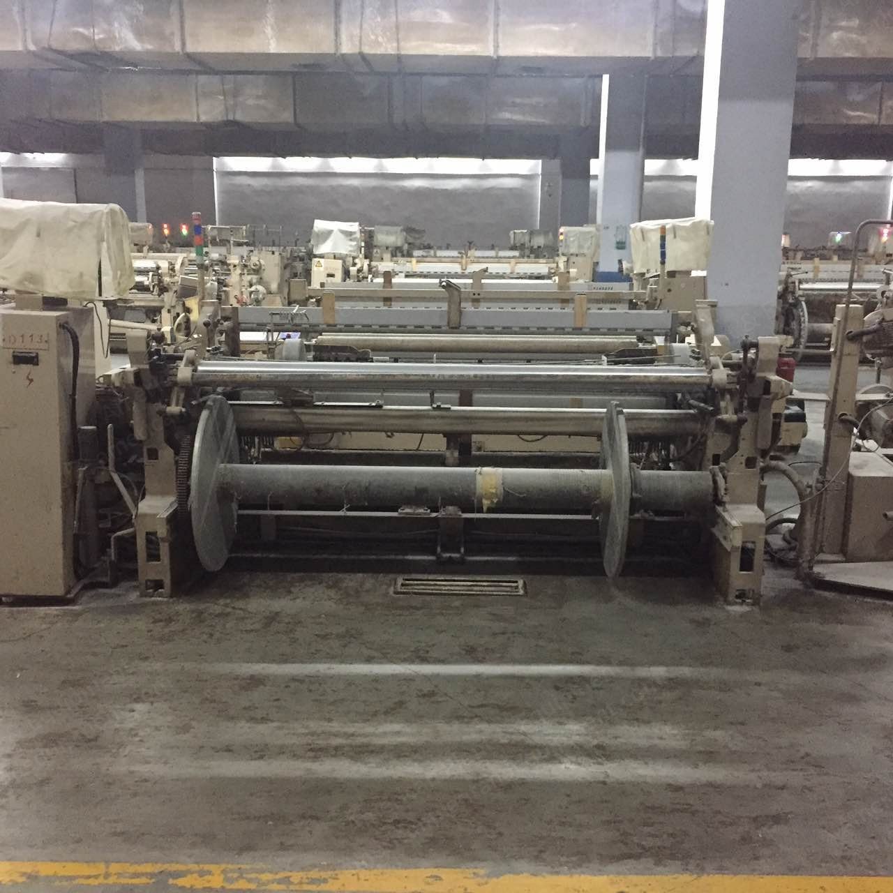 Tsudakoma, Year 2001, Airjet Looms, 2100mm, 4 Colors, Staubli 2861 Dobby