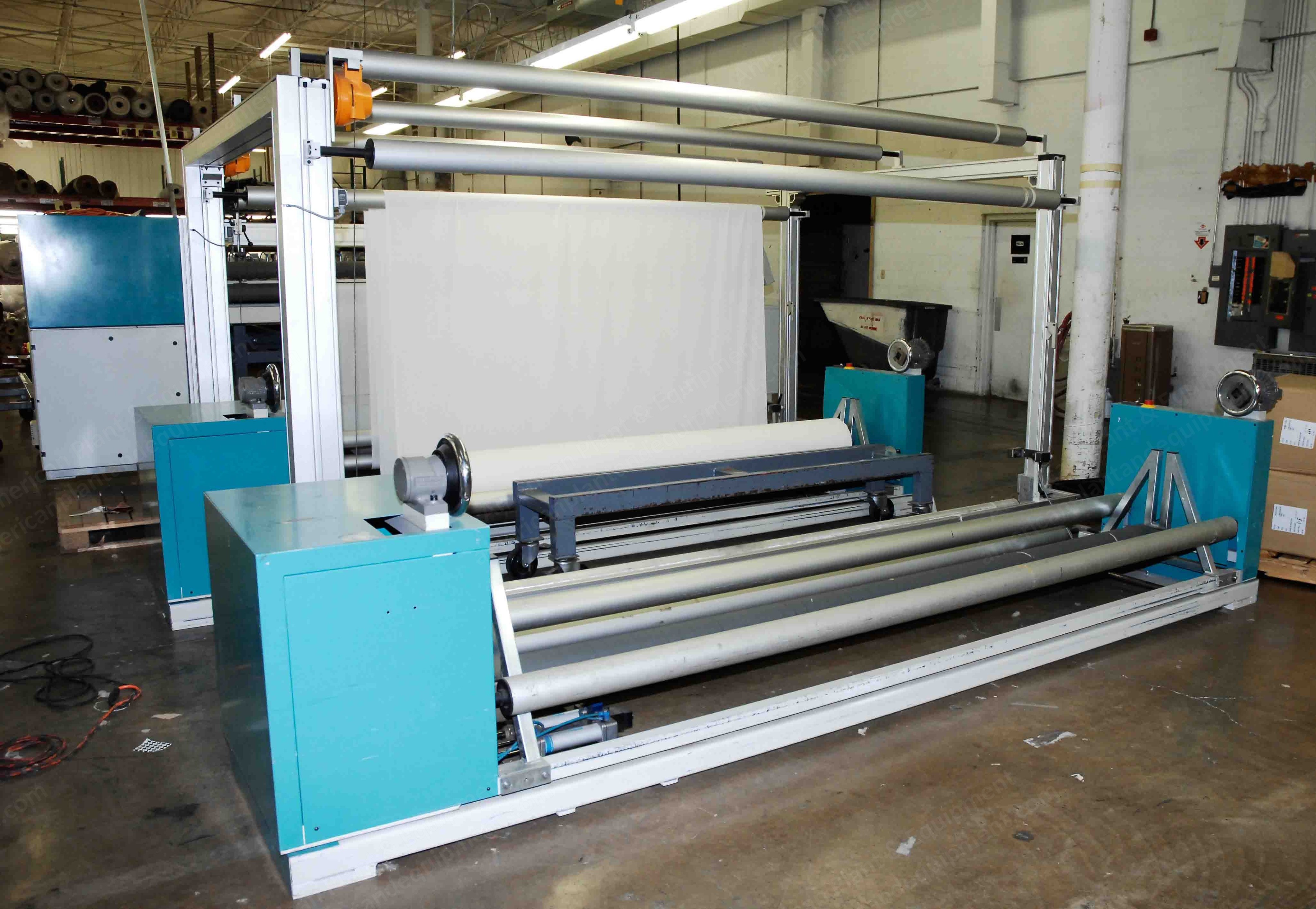 Hauser, QLA 3100, 1991, Panel Cutter, 120x120 Inch Table, 3 Lengthwise Cutters, 110 Inch Fabric Width