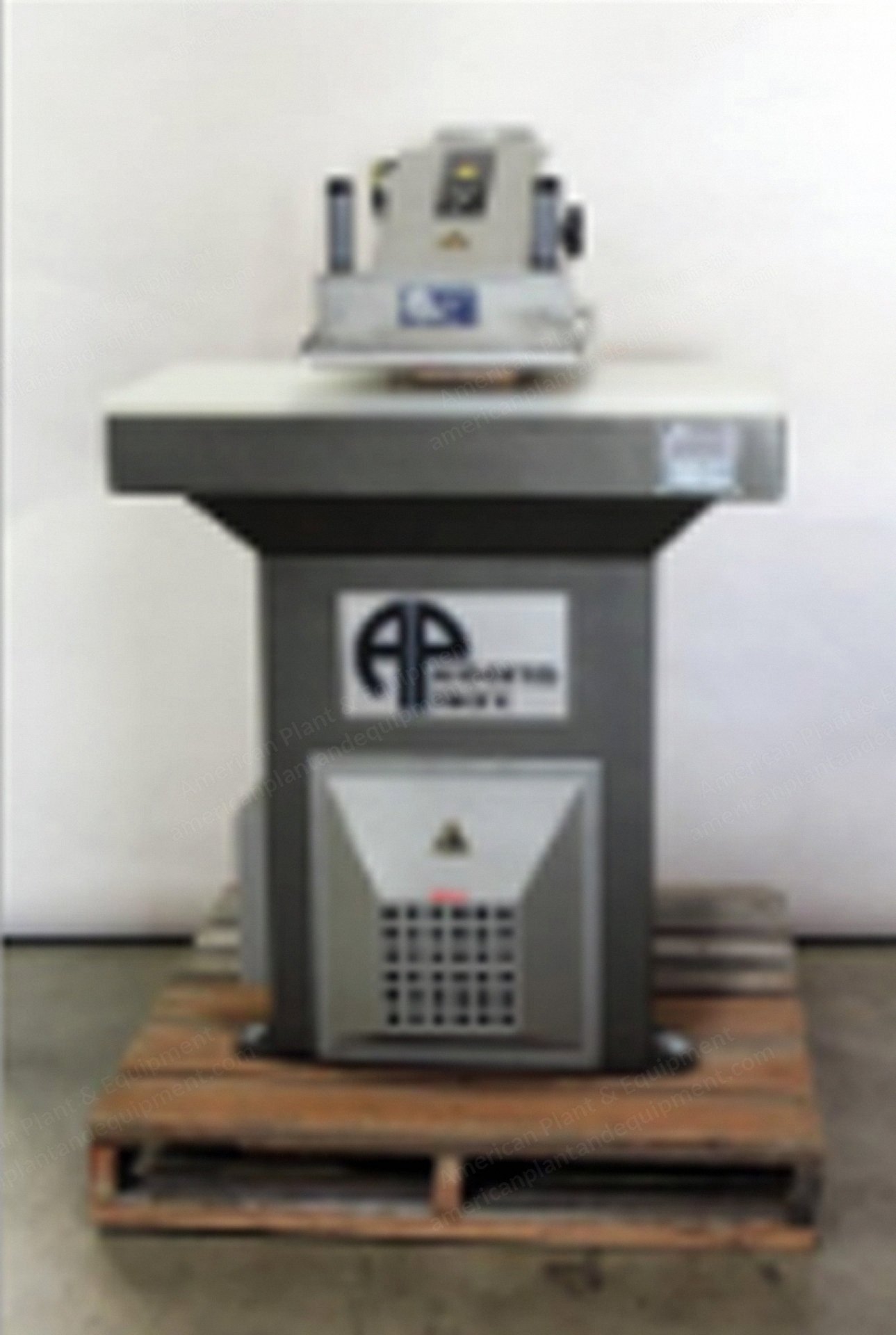 APM, APM-SA22, Clicker Press, 22-Ton, 18" x 36" Bed