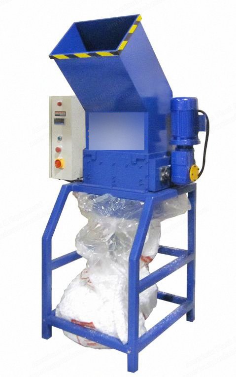 NovaStar, SG177, EPS Grinder, 1 HP, 18" x 13" Feed Opening, 110 VAC