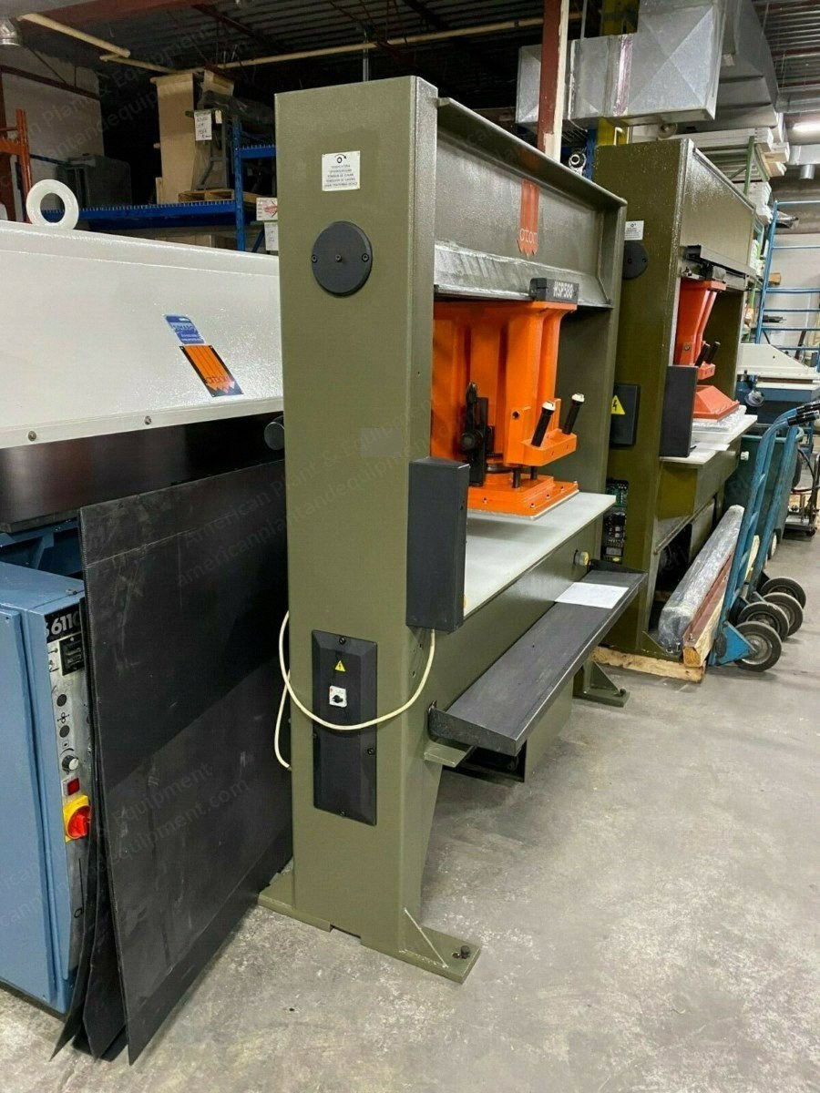 Atom, HSP-588-3, Die Cutter, 25 Tons Capacity, 20x20" Head, 20x64" Bed