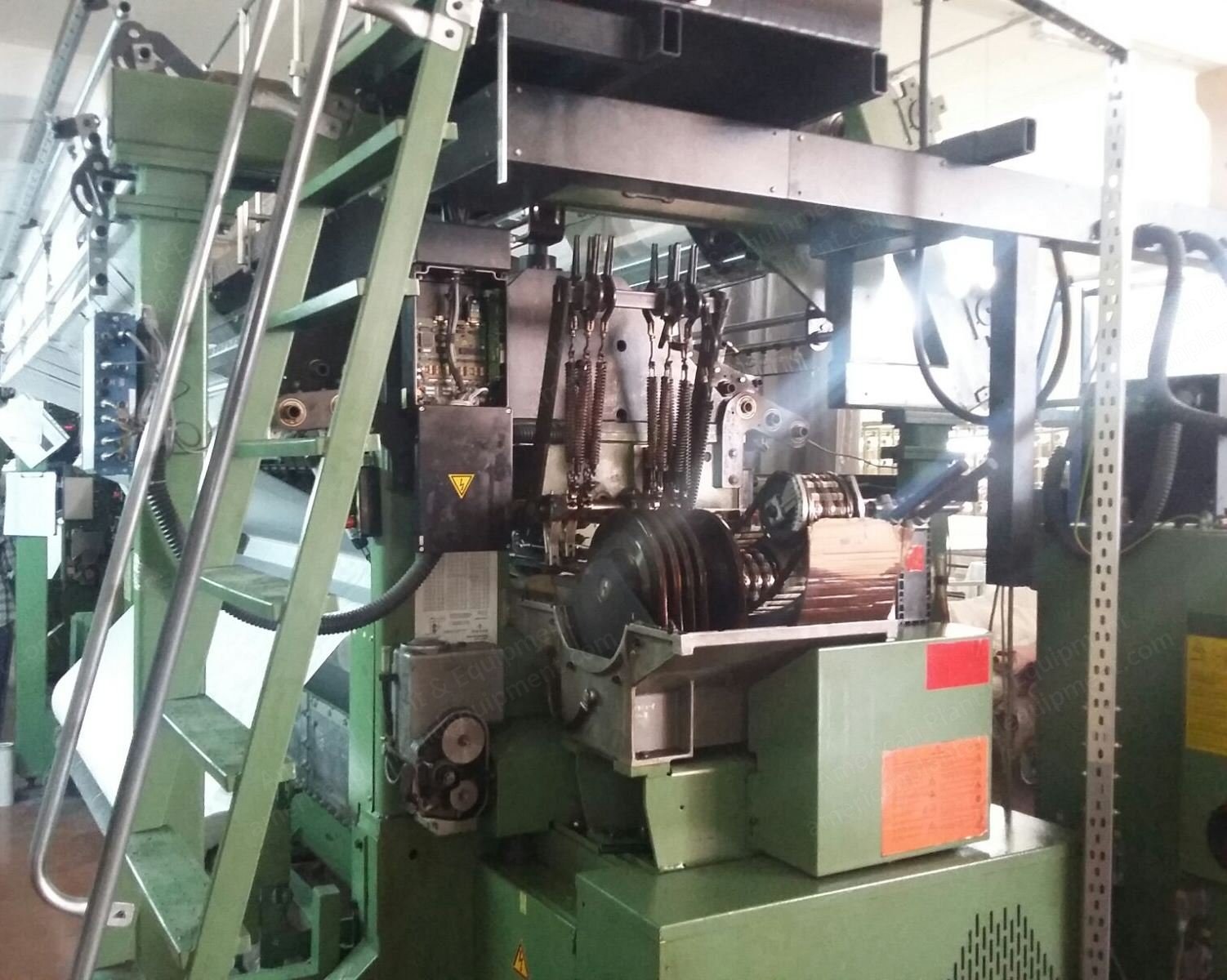 Karl Mayer, RJPC 4F-NE, 2001, 130", E7/14, Jacquard Raschel Machine