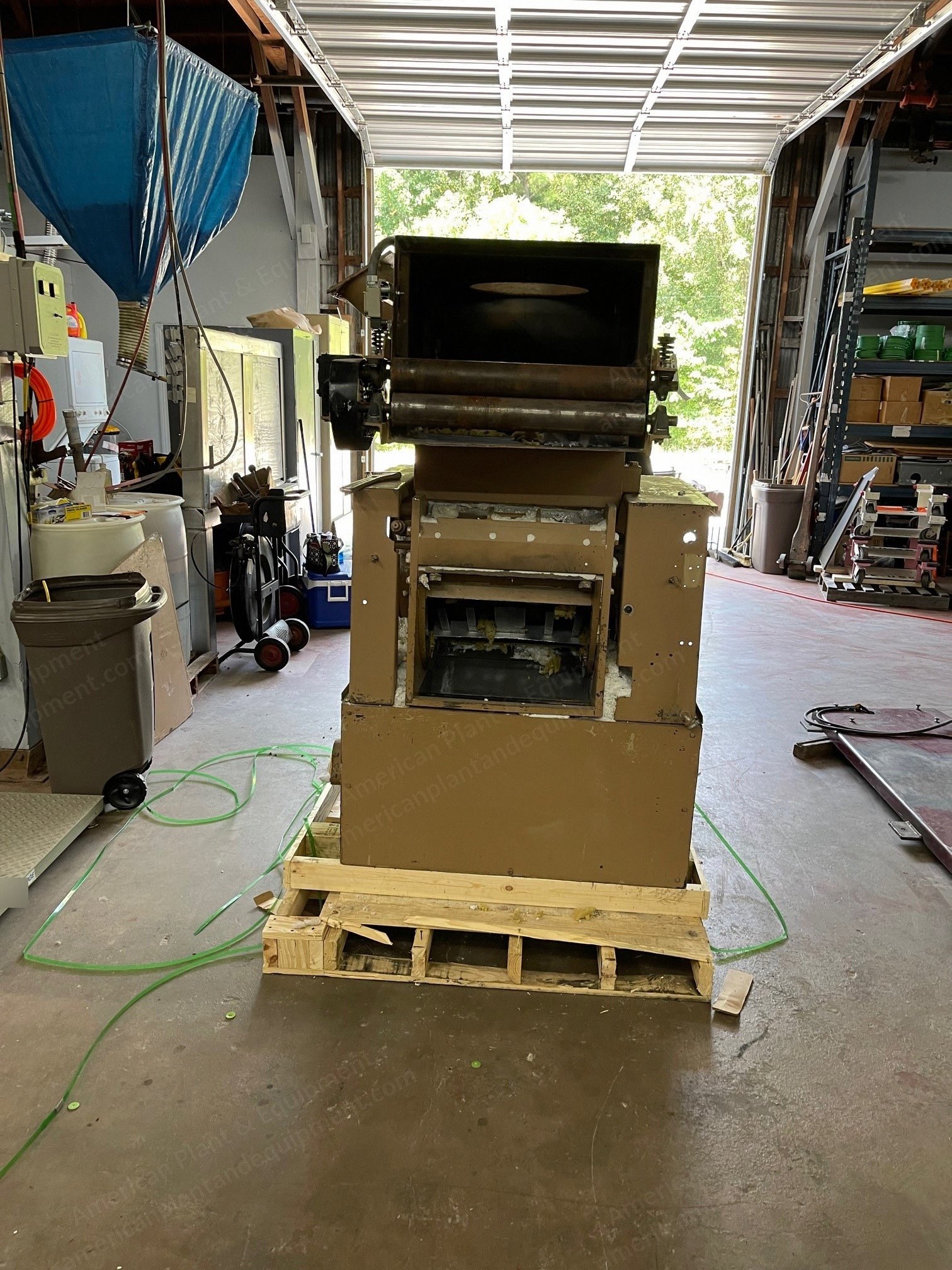 Cumberland, 584, Granulator, 14x20" Opening, 3 Knife Open Rotor, 30 HP