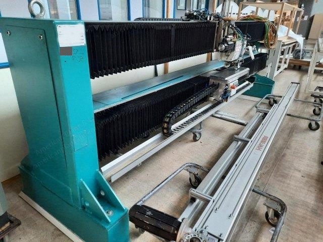 Hauser, SNA 3000S, 2005, 2780x2780mm Sewing Field, 4500 stitches/min, Bridge Type Panel Quilting Machine