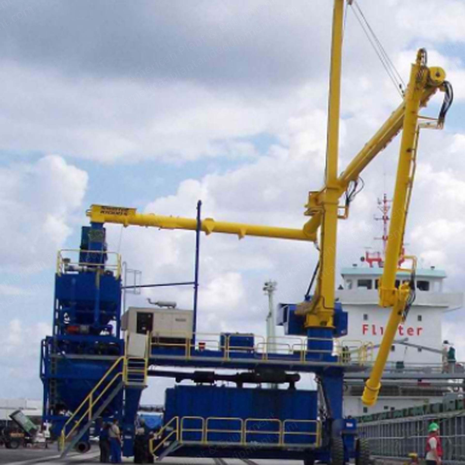 Siwertell, 10000 S, 2006, Dock Mobile Gantry Type, 300 TPH Capacity, with Nordströms Blow Pump