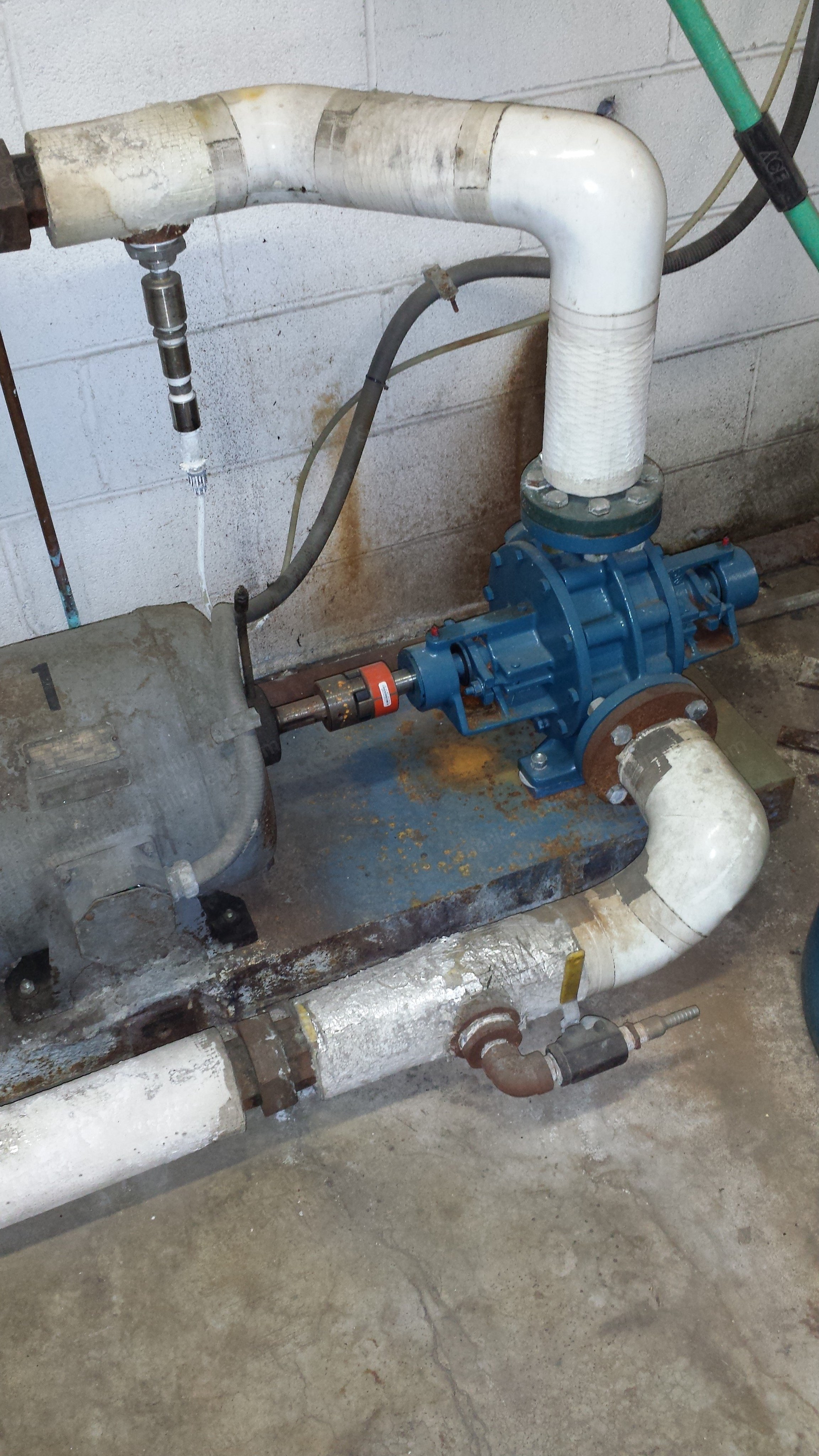 Cleaver Brooks Boiler, 200 HP, 150 PSI, Gas/Oil