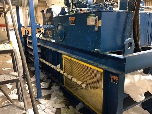 Harris, Selco HS-12-HD, Manual Tie Baler, 20HP, 7 inch Cylinder, 30x36x72 inch Bale Size