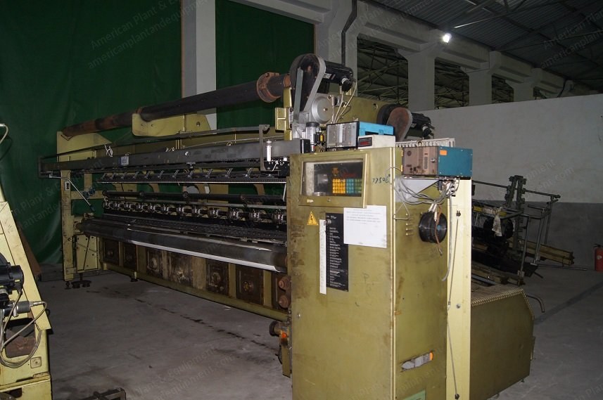 Karl Mayer, HKS3, 1992, 168" Width, 28E Gauge, Tricot Machine