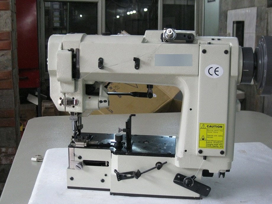 NovaStar, MB176, Conveyorized Tape Edge Machine, 4000x2100mm Conveyor, Chain Stitch Sewing Head
