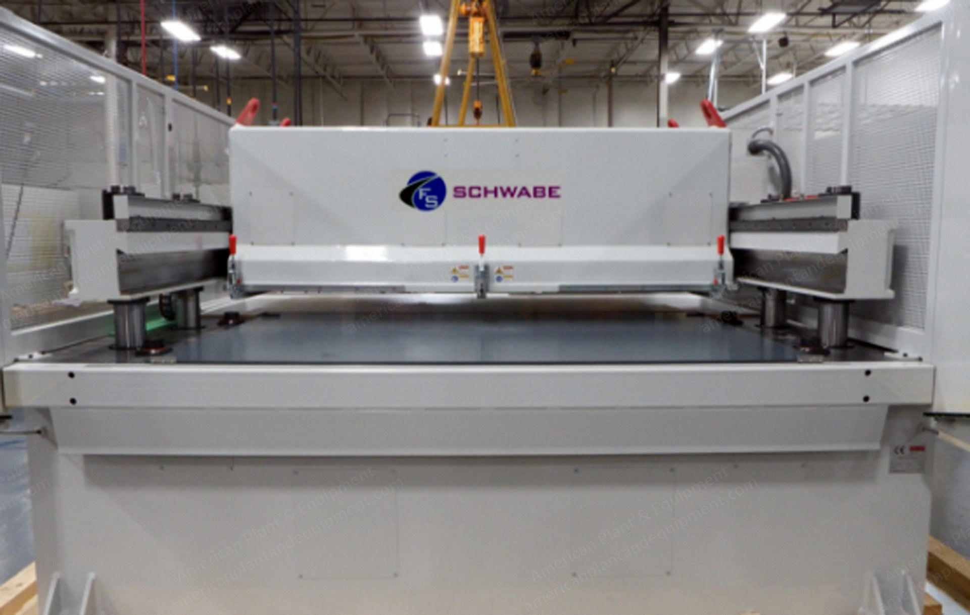Receding Beam Press, New, 140 US Tons, 2060x1250mm Cutting Area, Siemens Controls