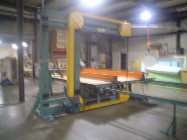 Edge Industries, TWT-45, 1985, Tilt/Vertical Foam Saw, 59 Inch Max Cutting Height, 137x124 Inch Table