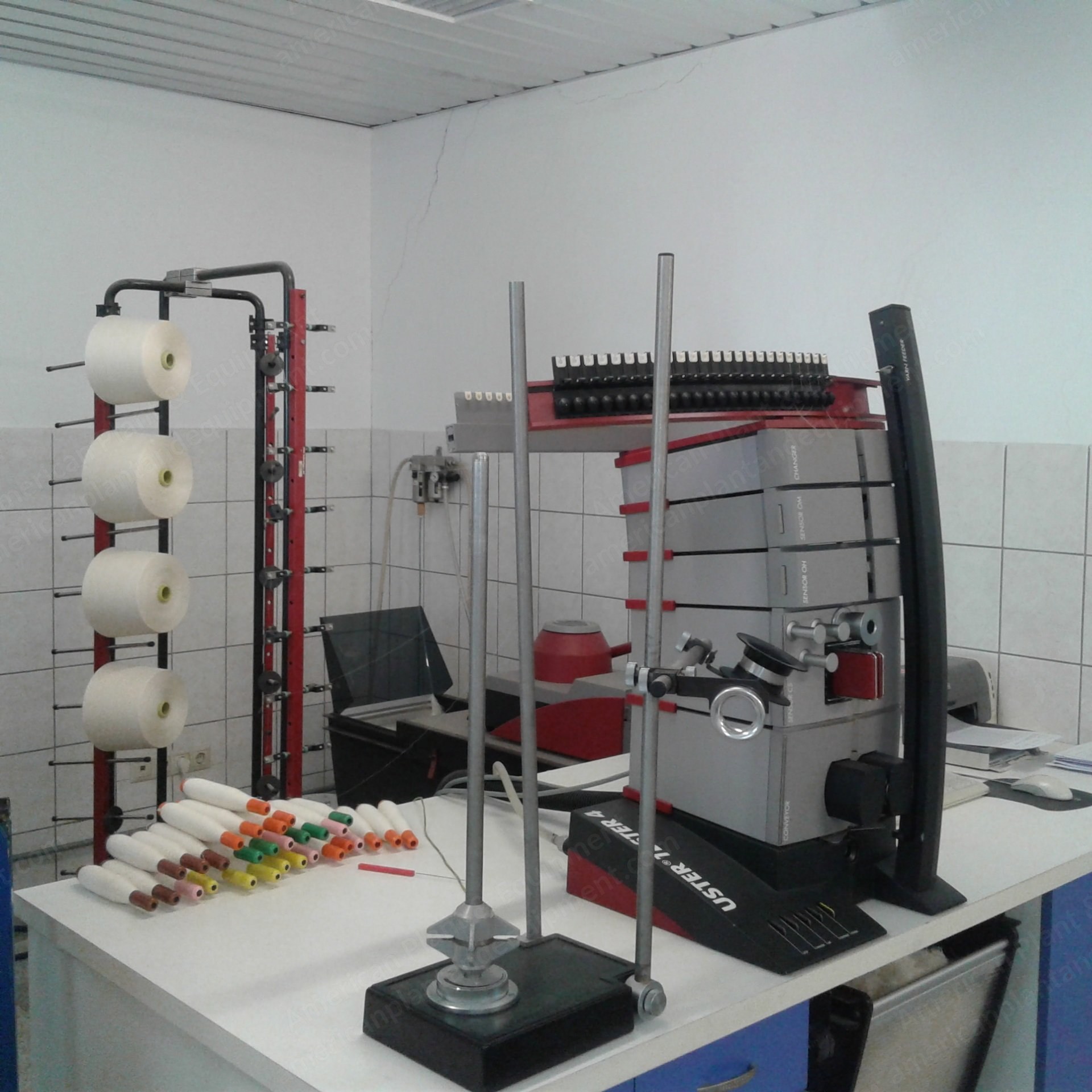 Uster, SX, 2003, UT4 Evenness Tester, with CS/OM/OH Sensors, Auto Count Testing Unit, Automatic Sample Changer