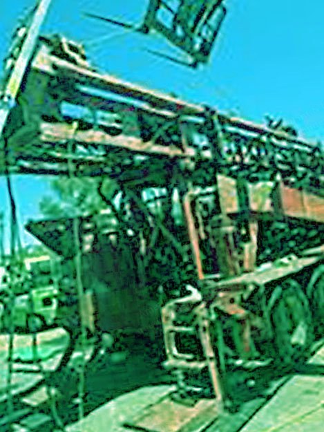 Reichdrill, T690W, 1998, 1100/400 GHH Compressor, Caterpillar 3406B Deck Engine, Mounted on 1998 Mack 600 Truck