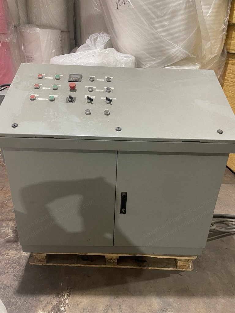 Albrecht Baumer, Foam Splitter, 1989, Working Width 62", Vacuum Table 87"