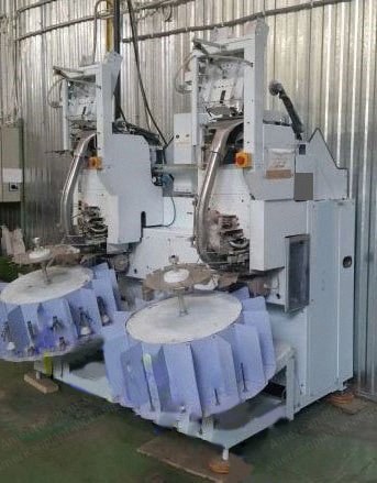 Saurer Schlafhorst, RC-100, 2004, 2 Positions, 10 inch Exit Cone, Air/Thermo Splicer