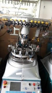 Lonati, G 615, 2005, Sock Knitting Machine, 3 3/4" Cylinder, 24 to 36 Gauge