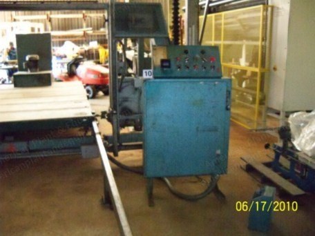 Femco, F-113-4-84, Horizontal Foam Saw, 120" x 88" Table, 5 Hp Blade, 15 Hp Suction Table