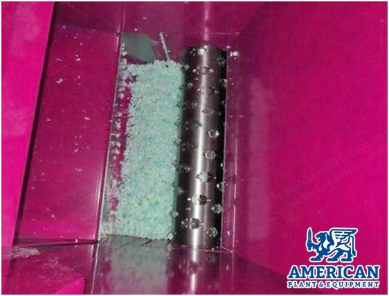 SSI, SR-400E, 2016, Single Shaft Shredder, 100 HP, 52" x 52" Cutting Chamber, with Conveyor