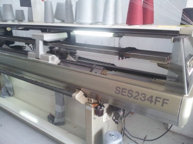 Shima Seiki, Flat Knitting Unit, 12 Machines, Various Gauges