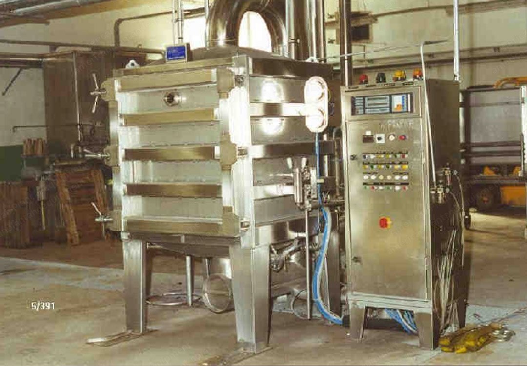 Coumont, Dyeing Machine For Hanks, 1965-1998