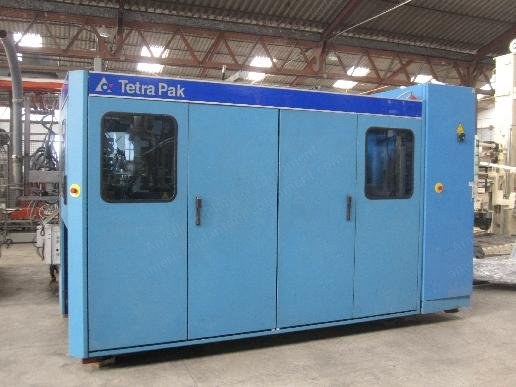 Tetra Pak, Tetra Plast LX-2, 2000, PET Stretch Blow Molding Machine, 2 Cavities, 0.33L to 1.5L Formats