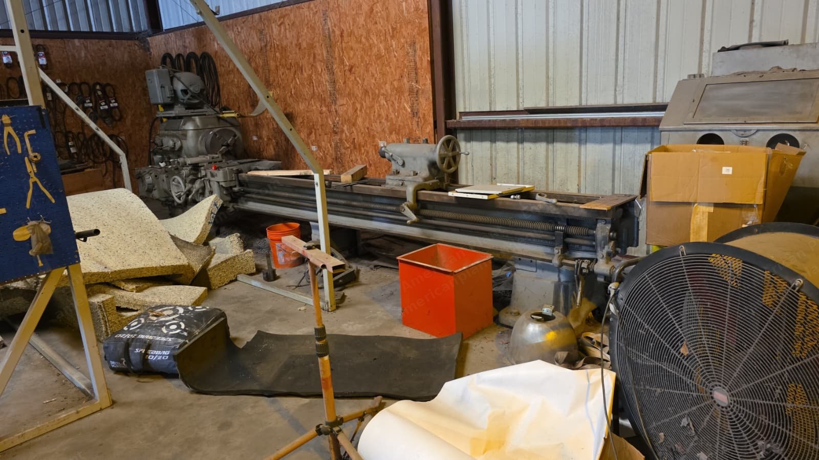 Lodge & Shipley, 18" Heavy Duty Selective Head, 18" Swing x 120" Centers, Geared Headstock Engine Lathe