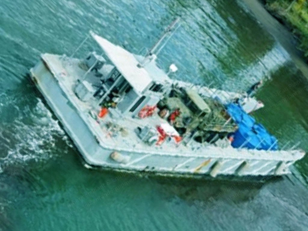 LCM 8, Landing Craft, 1975, 73'7" Length, 21' Beam, 54.4T Cargo Capacity, Twin Detroit Diesels