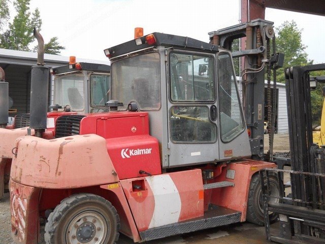 Kalmar, DCE80-6, 2007, Pneumatic Tire Forklift, 17600 lbs Capacity, Diesel, Two Stage Mast