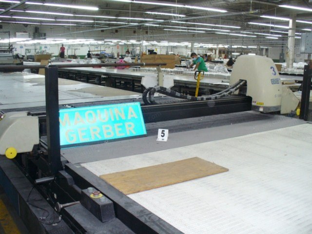 Gerber, S-7200, 1996, Gerber Cutter, 77 inch Apron Width