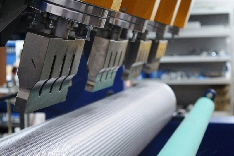NovaStar, SNQ-1600 US, Ultrasonic Nonwoven Bonding Machine, Working Width 1600mm, 100 m/min, 20 kHz