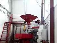 Roure Roaster, 150 kg Capacity, Air Heating System, with Silos and Cooling Table